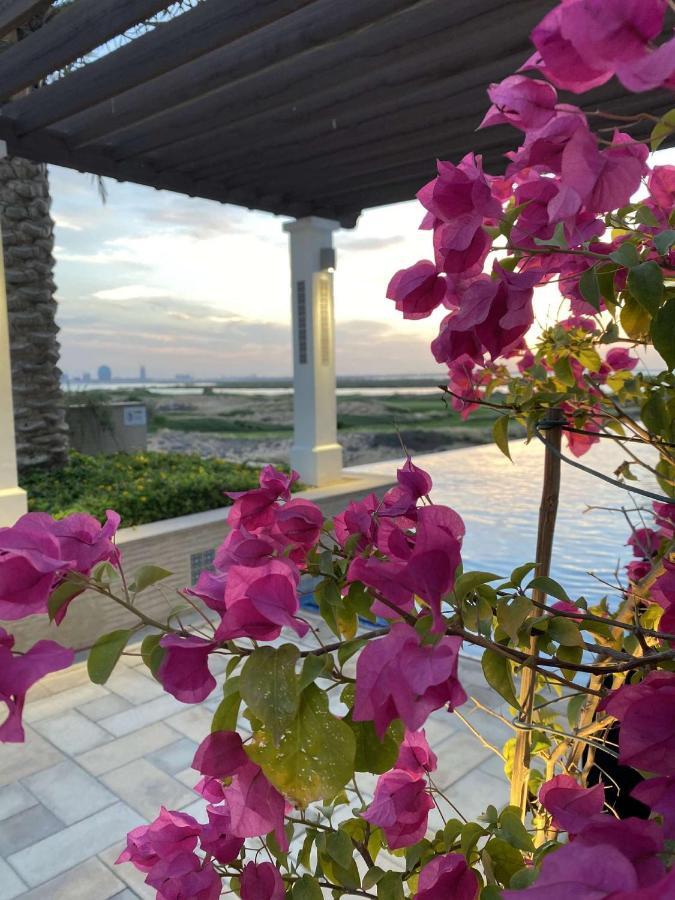 Yas Island Lägenhet Abu Dhabi Exteriör bild
